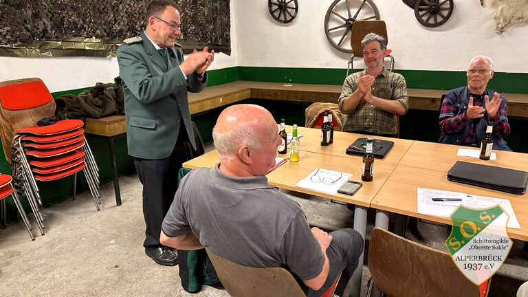 Vielen Dank an Hans Langen für seinen Einsatz bei der Renovierung unseres Vereinsheims 18 jhv 024 3